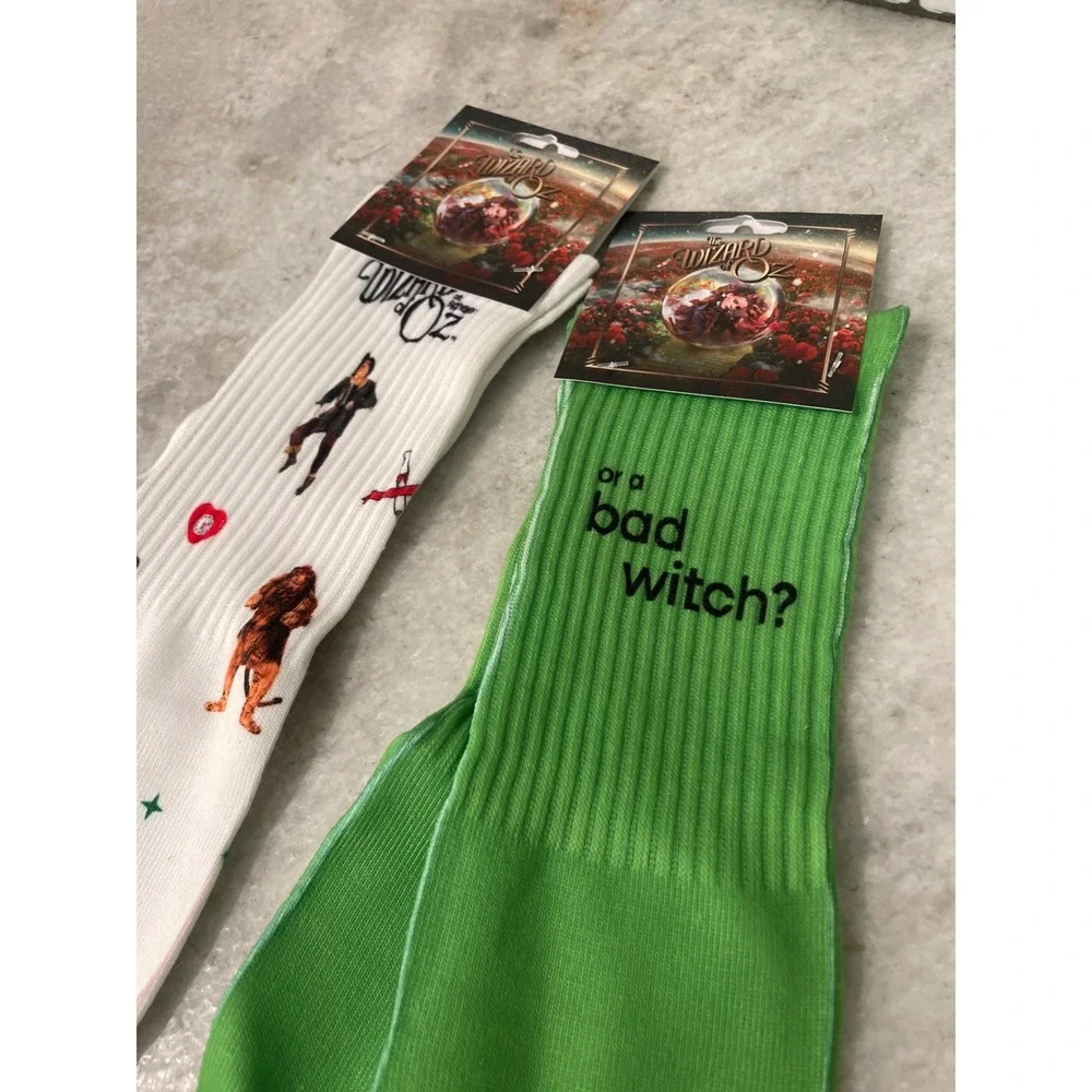 New Wizard of Oz Socks Women OS Multi Crew 2 Pack Bad Witch Dorothy Sphere New